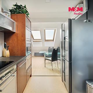Prodej bytu 3+kk 80 m&sup2; Praha