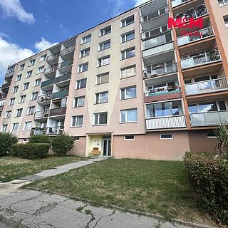 Pronájem bytu 1+1 35 m&sup2; Děčín