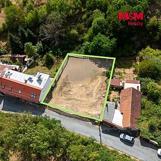 Prodej stavební parcely 623 m&sup2; Viničné Šumice