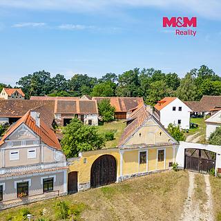 Prodej hotelu, penzionu 180 m&sup2; Dívčice