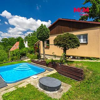 Prodej chaty 27 m&sup2; Velké Popovice