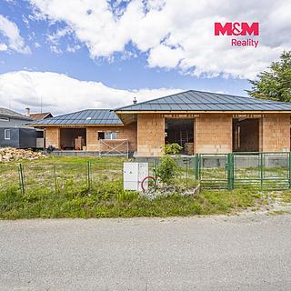Prodej stavební parcely 802 m&sup2; Bílý Újezd