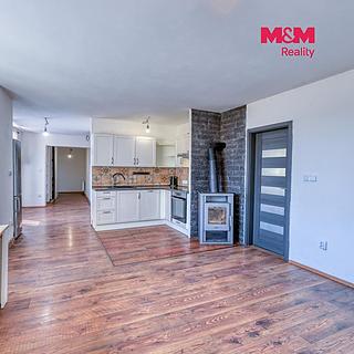 Prodej bytu 3+kk 67 m&sup2; Stříbro