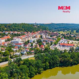 Prodej bytu 3+1 66 m&sup2; Hluboká nad Vltavou