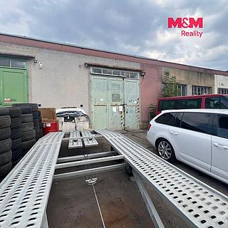 Pronájem obchodu 93 m&sup2; Louny