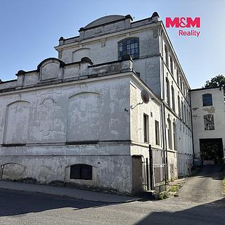 Pronájem obchodu 390 m&sup2; Varnsdorf