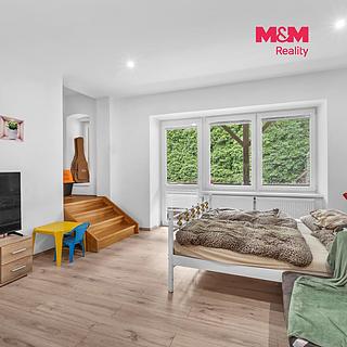 Prodej bytu 5+1 a více 140 m&sup2; Poděbrady