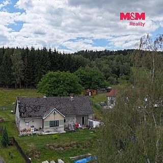 Prodej rodinného domu 90 m&sup2; Dřešín