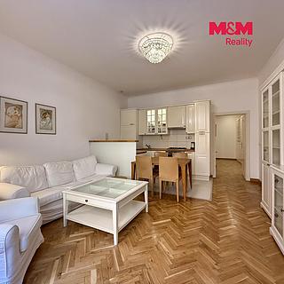 Pronájem bytu 2+kk 69 m&sup2; Praha