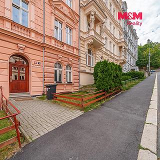 Prodej bytu 3+1 97 m&sup2; Karlovy Vary