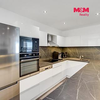 Prodej bytu 3+kk 76 m&sup2; Králův Dvůr