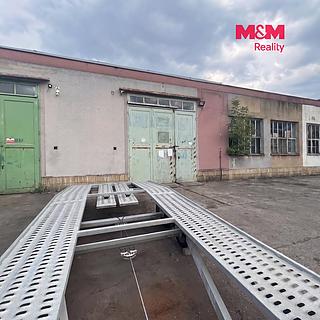Pronájem obchodu 93 m&sup2; Louny