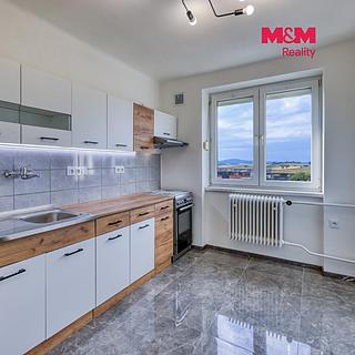 Pronájem bytu 3+1 75 m&sup2; Žihobce