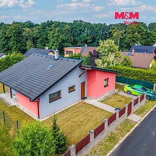 Prodej rodinného domu 108 m&sup2; Zlatá