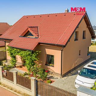 Prodej rodinného domu 173 m&sup2; Buštěhrad