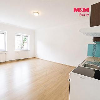 Pronájem bytu 2+kk 68 m&sup2; Šternberk