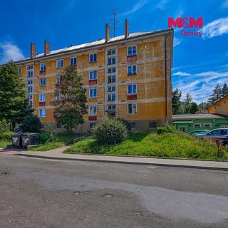 Pronájem bytu 1+1 39 m&sup2; Bukovany