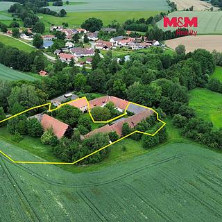 Prodej zemědělského objektu 600 m&sup2; Pelhřimov