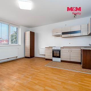 Prodej bytu 2+kk 42 m&sup2; Milovice