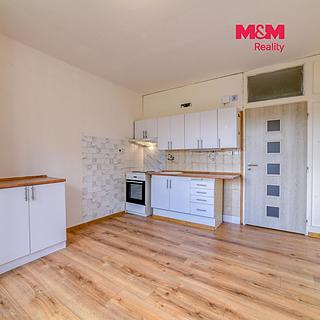 Pronájem bytu 1+1 36 m&sup2; Karlovy Vary