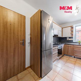Prodej bytu 2+1 57 m&sup2; Ostrov