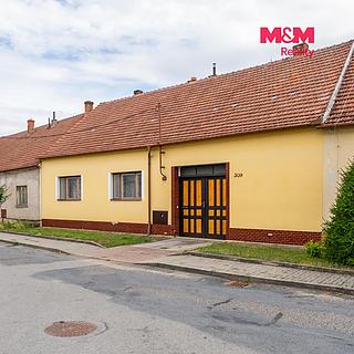 Prodej rodinného domu 120 m&sup2; Nosislav
