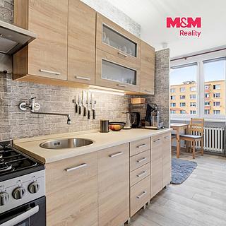 Pronájem bytu 2+1 60 m&sup2; Bílina