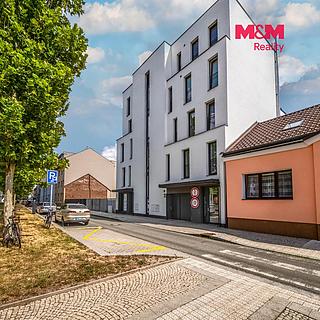 Prodej bytu 2+kk 48 m&sup2; Hradec Králové