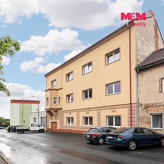 Prodej činžovního domu 596 m&sup2; Osek