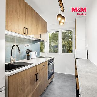 Pronájem bytu 1+kk, garsoniery 69 m&sup2; Pardubice