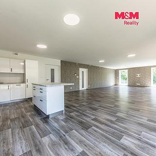 Prodej rodinného domu 341 m&sup2; Líbeznice
