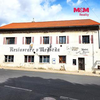 Prodej činžovního domu 620 m&sup2; Postoloprty