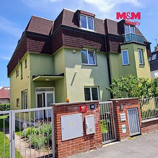 Pronájem bytu 4+1 155 m&sup2; Praha