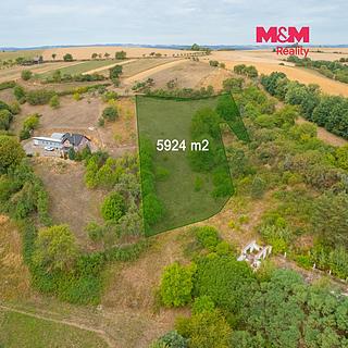 Prodej zemědělské půdy 10670 m&sup2; Deblín