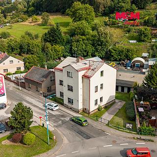 Prodej bytu 2+1 336 m&sup2; Úpice