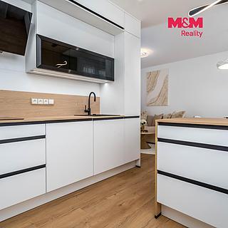 Prodej bytu 3+kk 75 m&sup2; Hradec Králové
