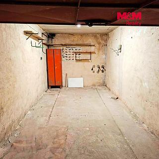 Prodej garáže 17 m&sup2; Kladno