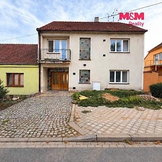 Prodej rodinného domu 225 m&sup2; Vranovice