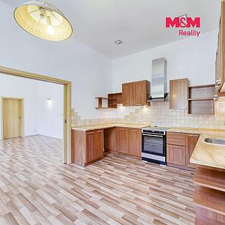 Pronájem bytu 2+1 64 m&sup2; Mariánské Lázně