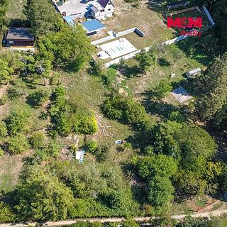 Prodej zahrady 1324 m&sup2; Šternberk