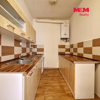 Pronájem bytu 2+1 72 m&sup2; Cheb
