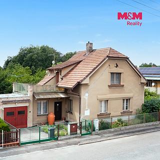 Prodej rodinného domu 140 m&sup2; Hrochův Týnec