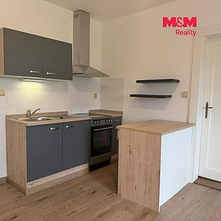Pronájem bytu 2+kk 48 m&sup2; Děčín
