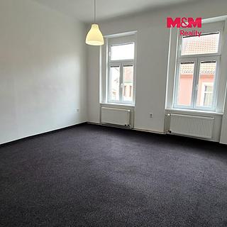 Pronájem bytu 2+1 56 m&sup2; Kladno