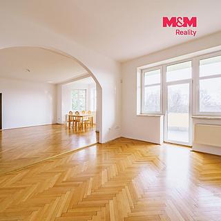 Pronájem bytu 3+1 98 m&sup2; Aš