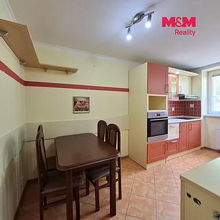 Pronájem bytu 2+1 55 m&sup2; Ostrov