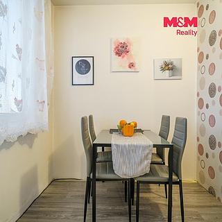 Pronájem bytu 2+1 60 m&sup2; Klášterec nad Ohří
