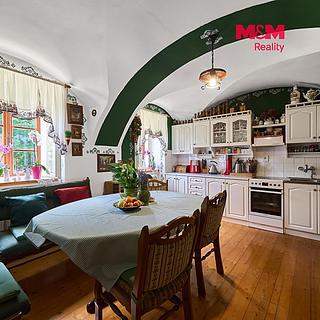 Prodej historického objektu 263 m&sup2; Božanov