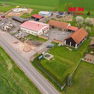 Pronájem výrobního objektu 453 m&sup2; Dubenec