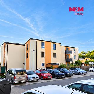 Pronájem bytu 3+1 63 m&sup2; Hostouň